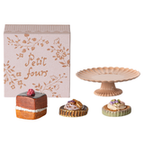 Cakes And Cakestand, Mini