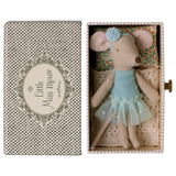 Dance mouse in daybed - Little sister