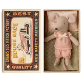 Little sister mouse, in matchbox