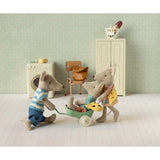Tricycle mouse, Big brother Brown