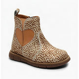 bisgaard maggie - brown fur