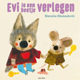 Evi is een beetje verlegen