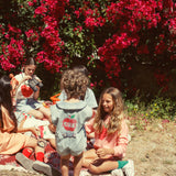 sweatshirt w/ collar - light pink w/ strawberry print