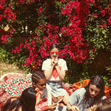 t'shirt w/ collar- ecru w/ red heart print