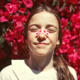 t'shirt w/ collar- ecru w/ red heart print