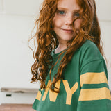 STRIPES LOGO BABY TEE - dark emerald