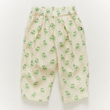 fancy pants - gardenia/chair