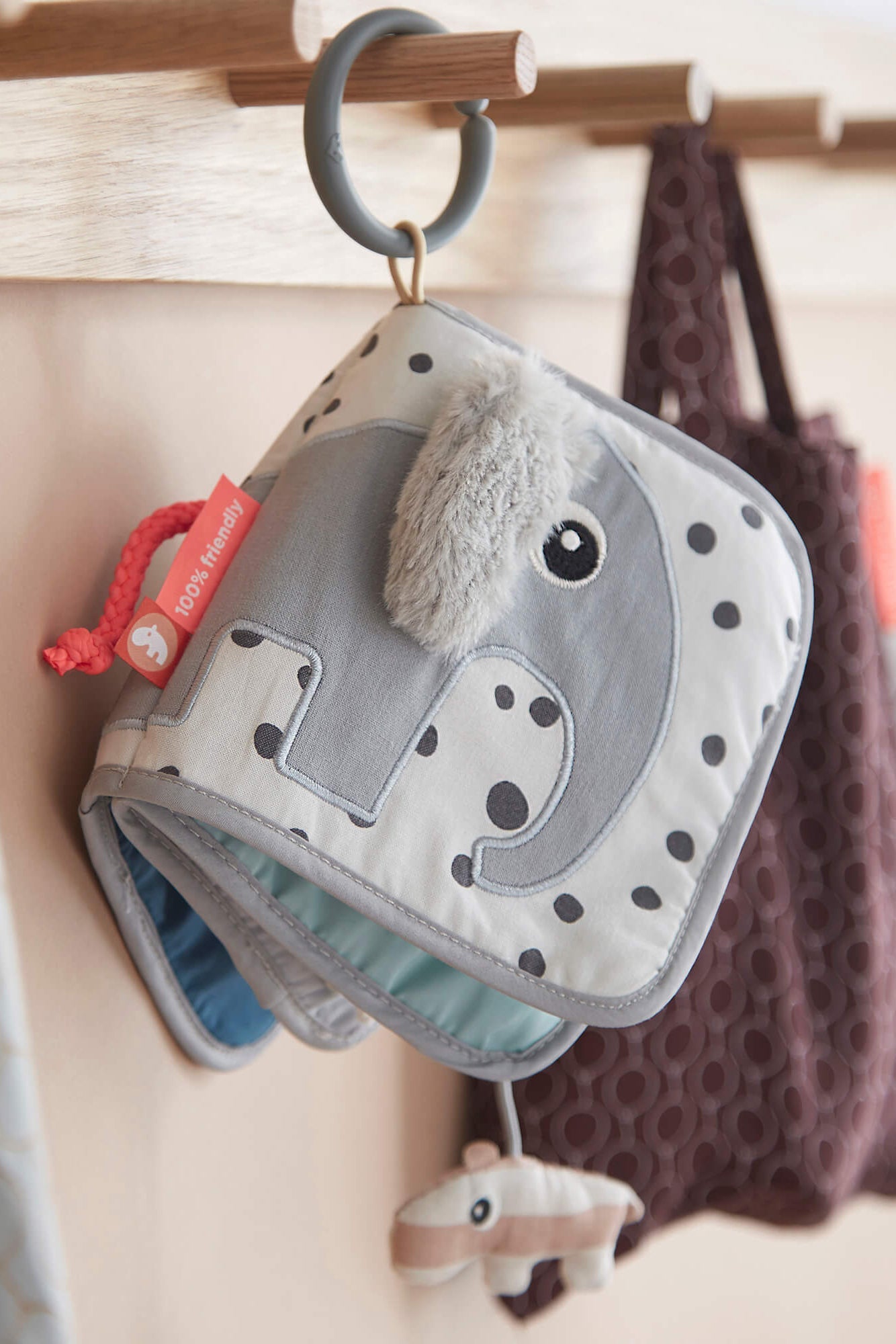 Activity book | Elphee - Grey van Done by Deer | Kids Conceptstore Le Fanfare