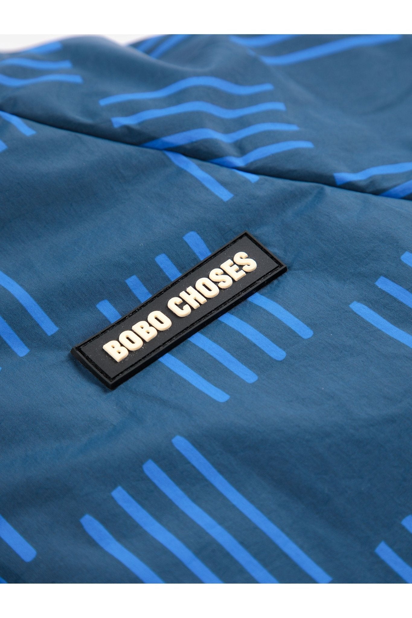 Almost Moiré all over reversible anorak - Navy Blue van Bobo Choses | Kids Conceptstore Le Fanfare