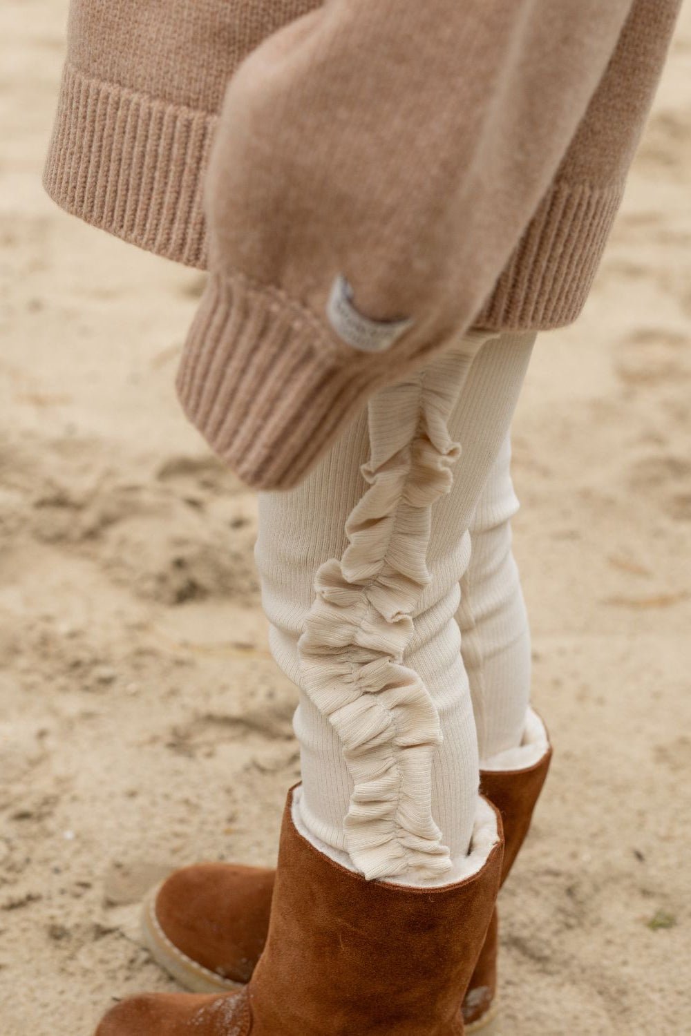 Audun Leggings - Macaroon van Donsje Amsterdam | Kids Conceptstore Le Fanfare