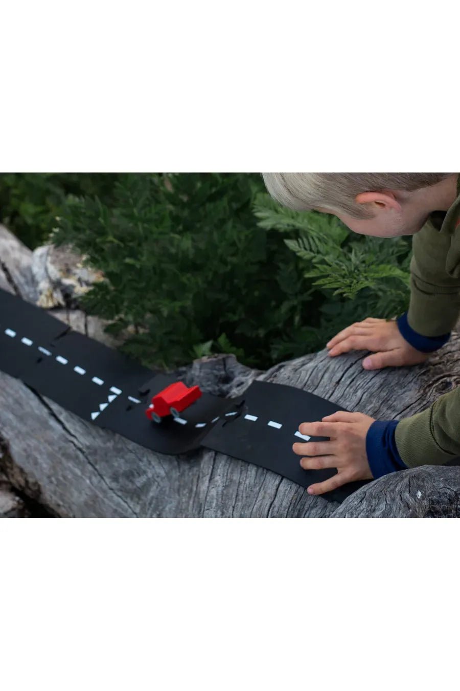 Back & Forth - Red van Waytoplay | Kids Conceptstore Le Fanfare