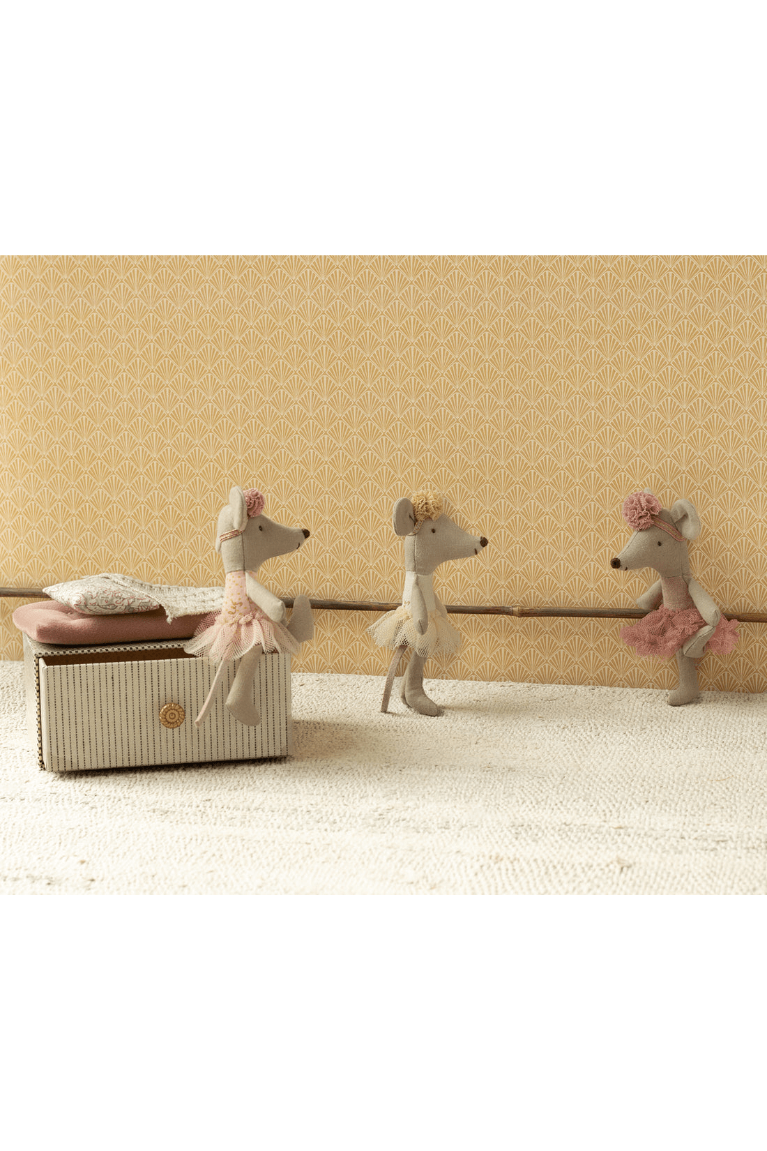 Ballerina Mouse, Little Sister - Off White van Maileg | Kids Conceptstore Le Fanfare