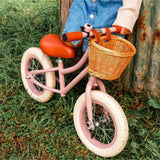 Banwood balance bike first go vintage - dusty pink van Banwood | Kids Conceptstore Le Fanfare