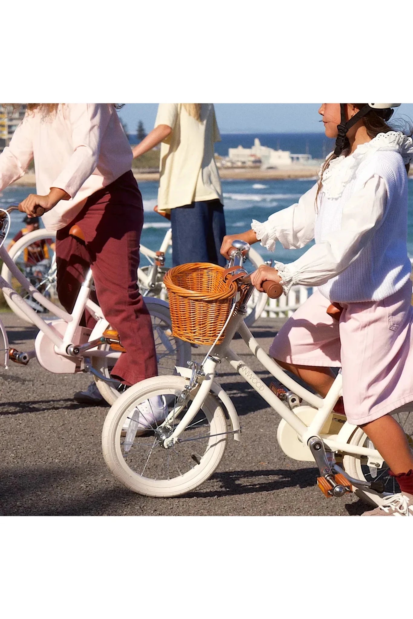 Banwood classic bike 14" vintage - cream van Banwood | Kids Conceptstore Le Fanfare
