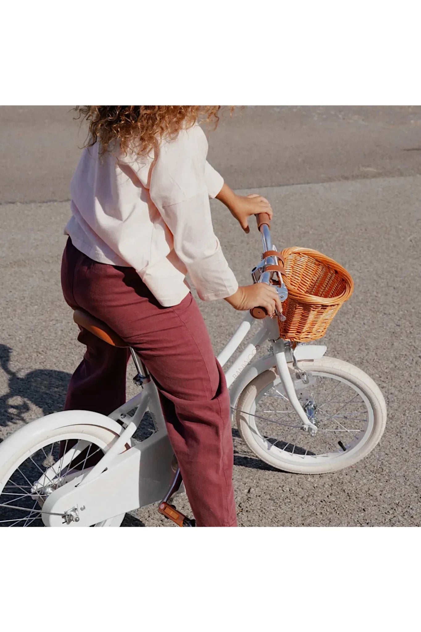 Banwood classic bike 16" vintage - white van Banwood | Kids Conceptstore Le Fanfare