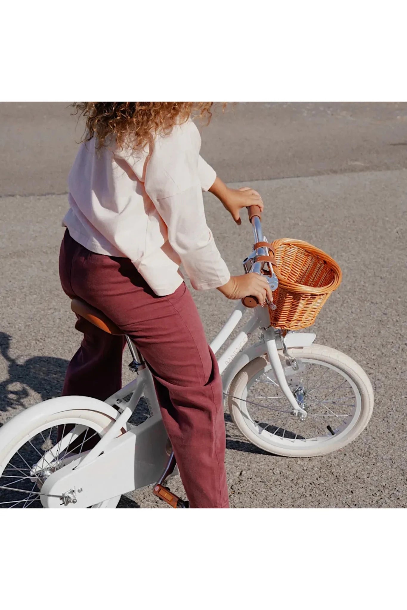 Banwood classic bike 16" vintage - white van Banwood | Kids Conceptstore Le Fanfare