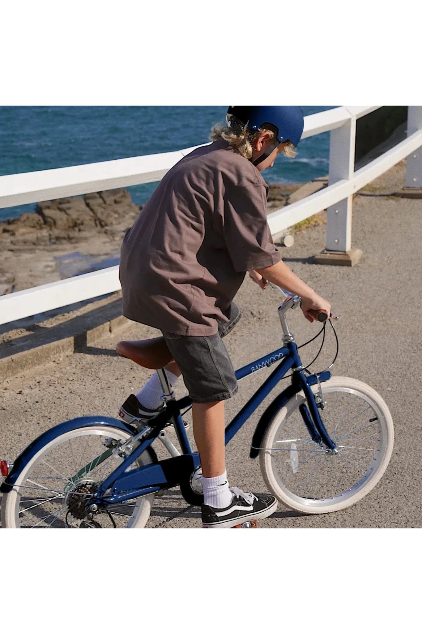 Banwood classic bike 20" vintage - navyblue van Banwood | Kids Conceptstore Le Fanfare