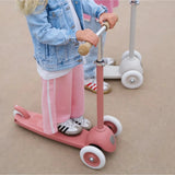 Banwood eco scooter - raspberry van Banwood | Kids Conceptstore Le Fanfare
