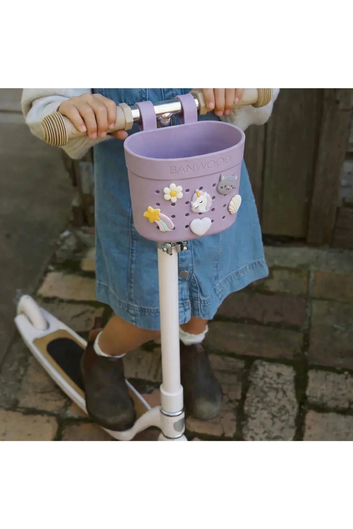 Banwood Pin&Ride basket - Lavender van Banwood | Kids Conceptstore Le Fanfare