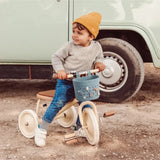 Banwood Pin&Ride basket - Teal van Banwood | Kids Conceptstore Le Fanfare