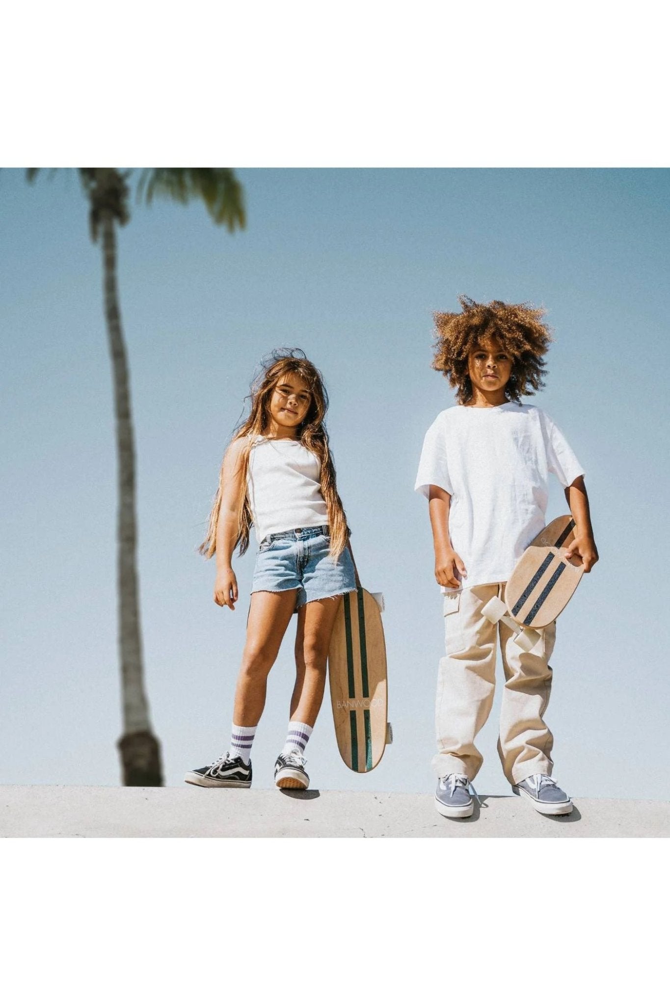 Banwood skateboard - navyblue van Banwood | Kids Conceptstore Le Fanfare