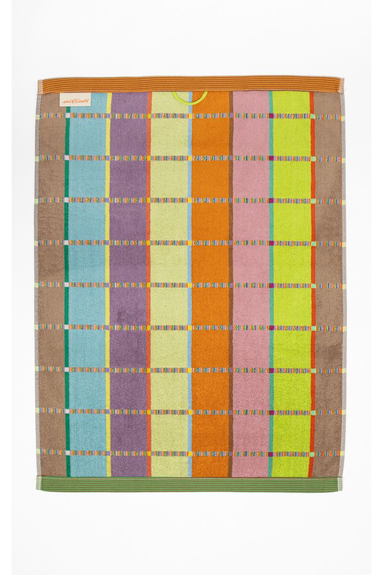 bath mat 69 criss cross van foekje fleur | Kids Conceptstore Le Fanfare