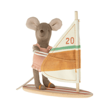 Beach Mice. Surfer Little Sister van Maileg | Kids Conceptstore Le Fanfare