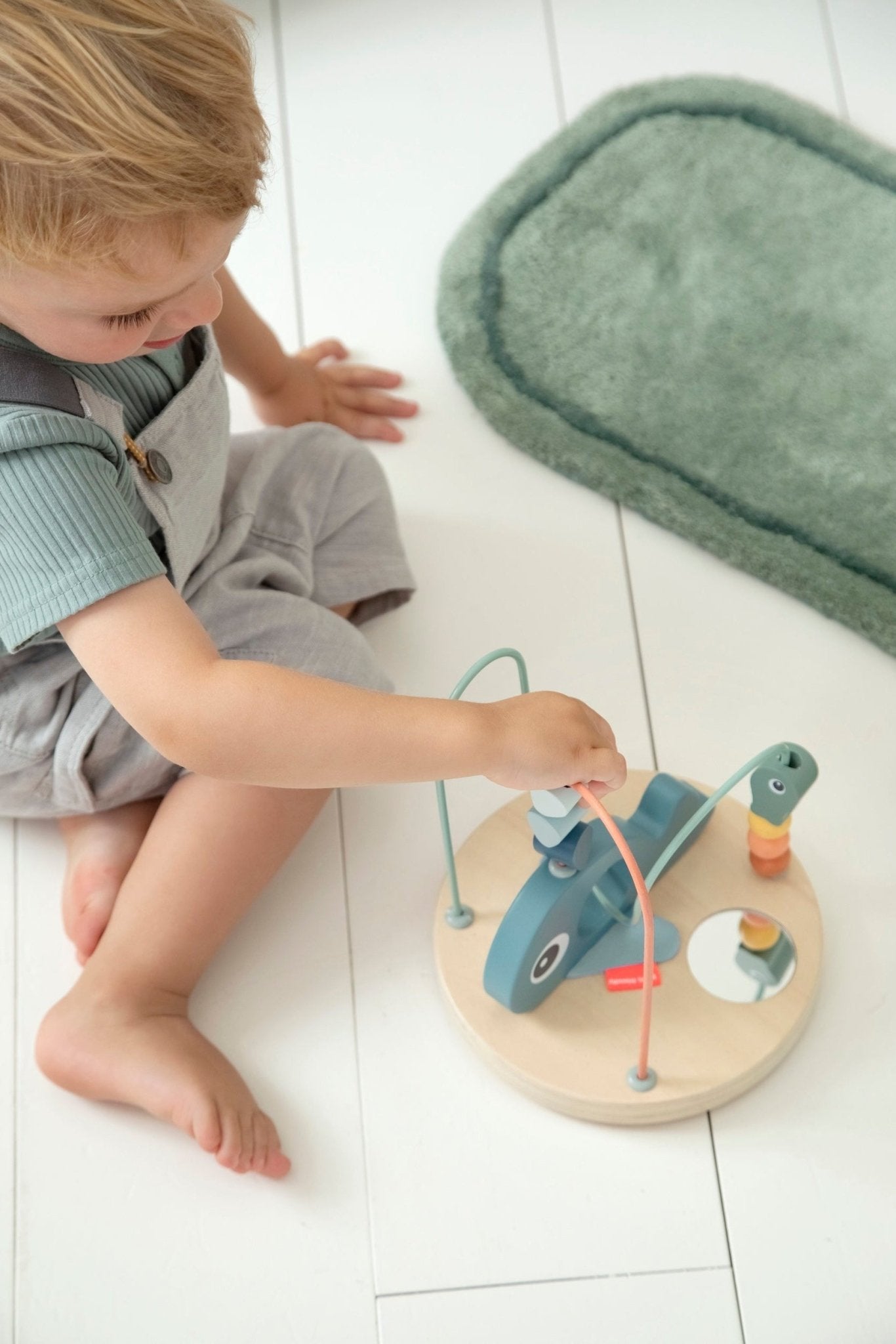 Bead maze | Wally - Blue van Done by Deer | Kids Conceptstore Le Fanfare