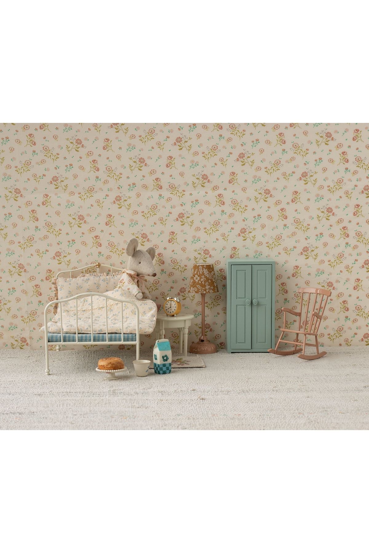 Bed, Mouse - Off White van Maileg | Kids Conceptstore Le Fanfare