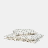 Bee Baby Bedding - Sail Stripes van Dear April | Kids Conceptstore Le Fanfare