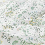 Bee Baby Bedding - Summer Flowers van Dear April | Kids Conceptstore Le Fanfare