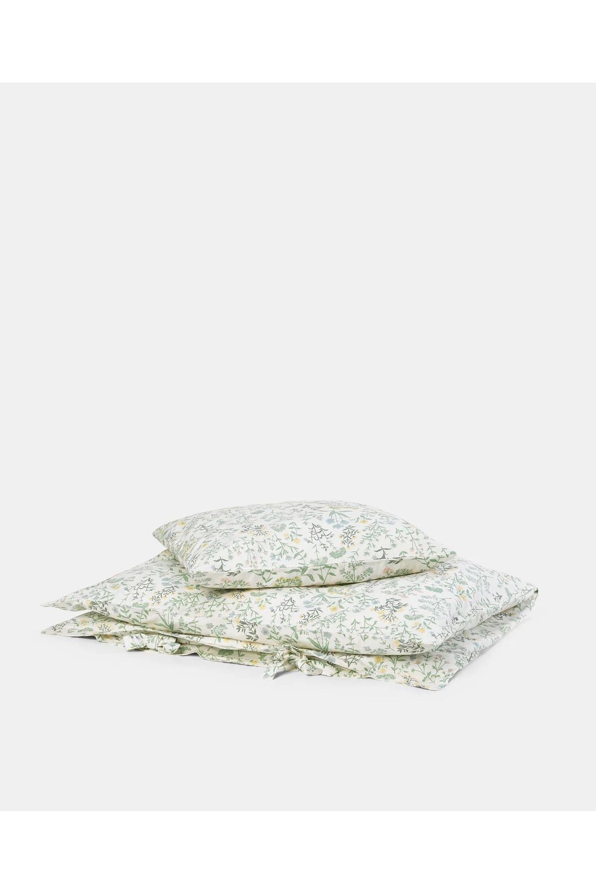 Bee Baby Bedding - Summer Flowers van Dear April | Kids Conceptstore Le Fanfare