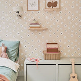 Behang Madelief - Geel van Bibelotte | Kids Conceptstore Le Fanfare