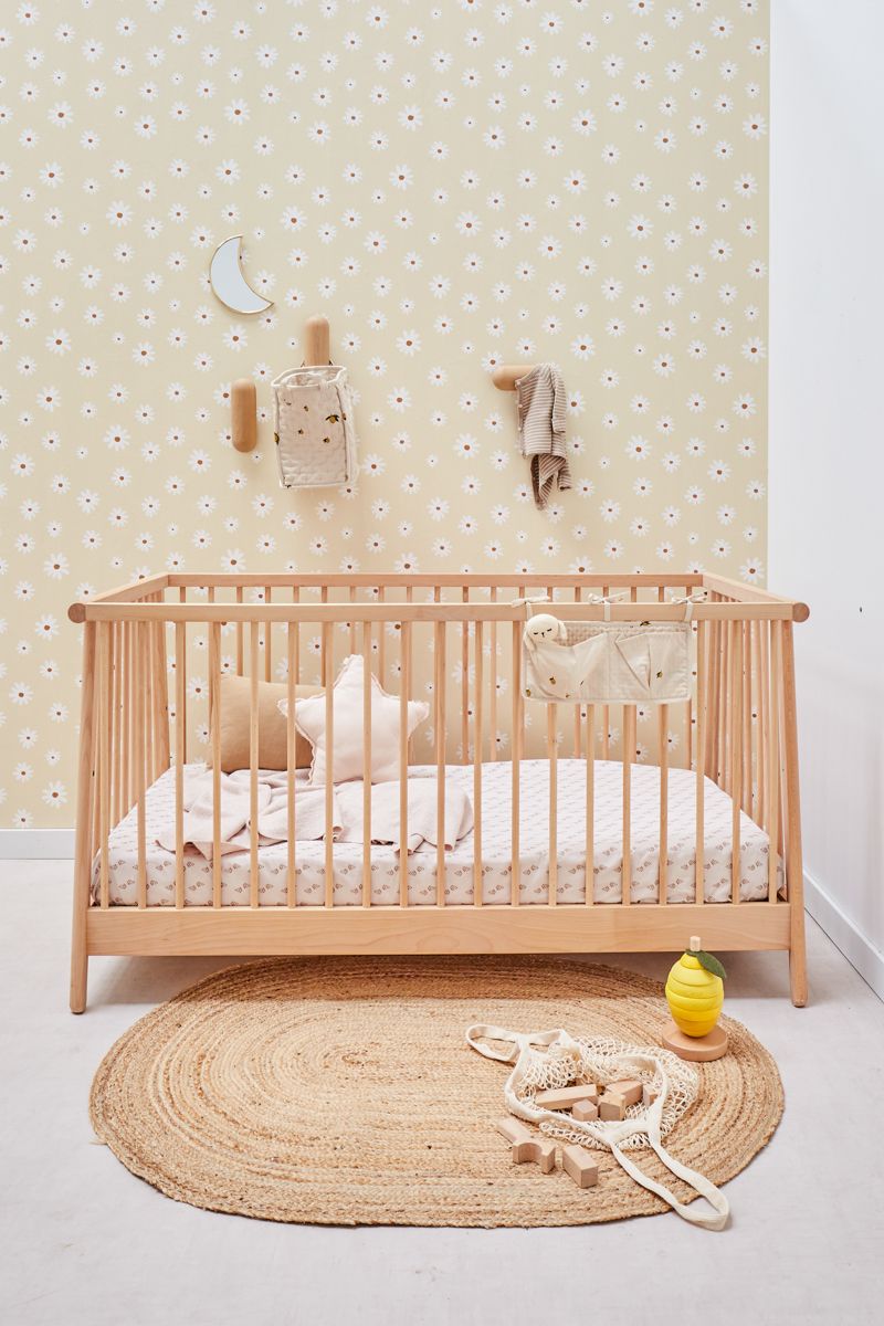 Behang Madelief - Geel van Bibelotte | Kids Conceptstore Le Fanfare