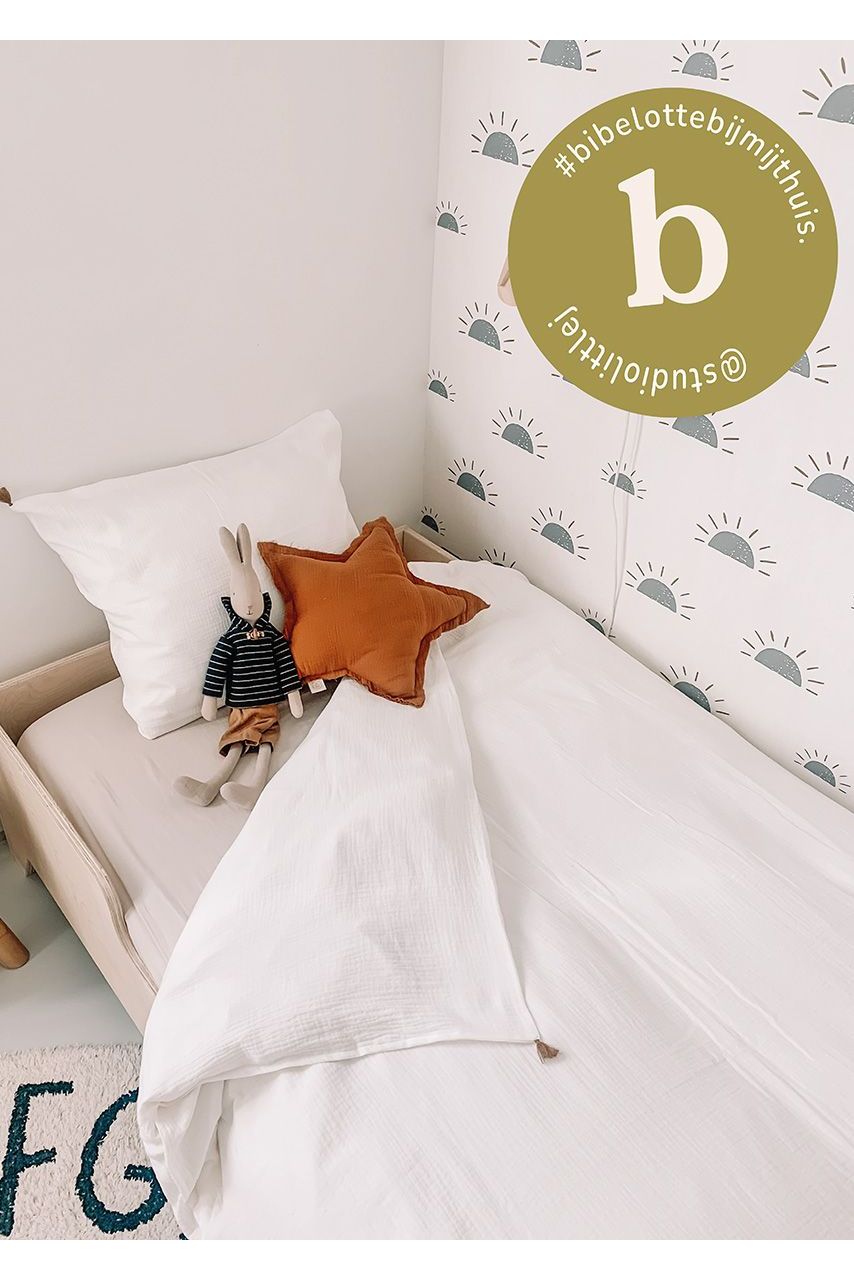 Behang Ochtendgloren - Roze van Bibelotte | Kids Conceptstore Le Fanfare
