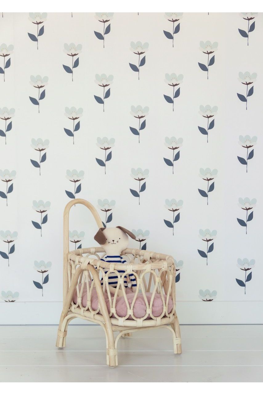 Behang Retro Bloem - Blauw van Bibelotte | Kids Conceptstore Le Fanfare