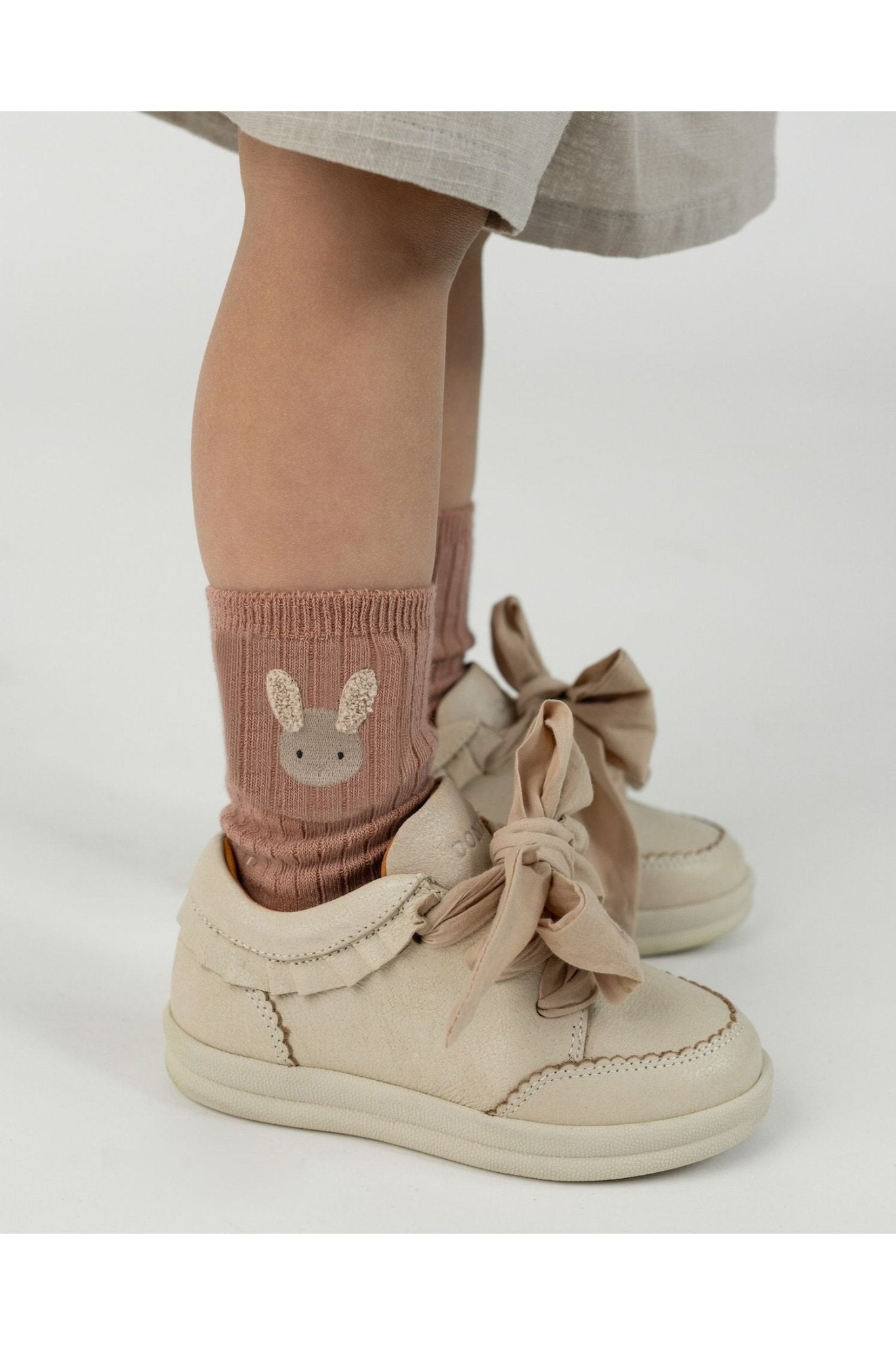 Bell Socks | Fluffy Bunny - Rose Dawn van Donsje Amsterdam | Kids Conceptstore Le Fanfare