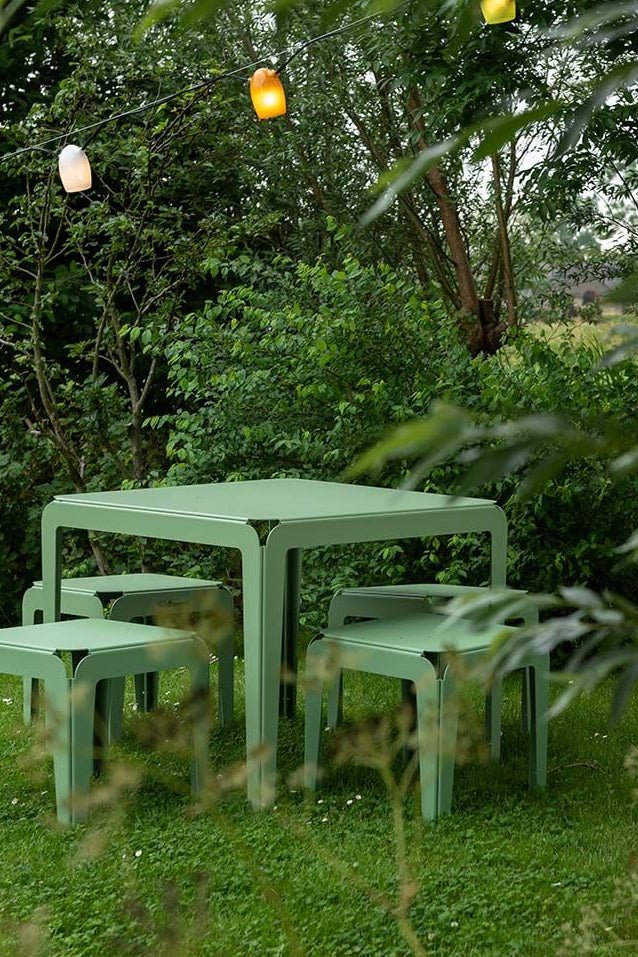 Bended Table - Pale Green (90cm) van Weltevree | Kids Conceptstore Le Fanfare
