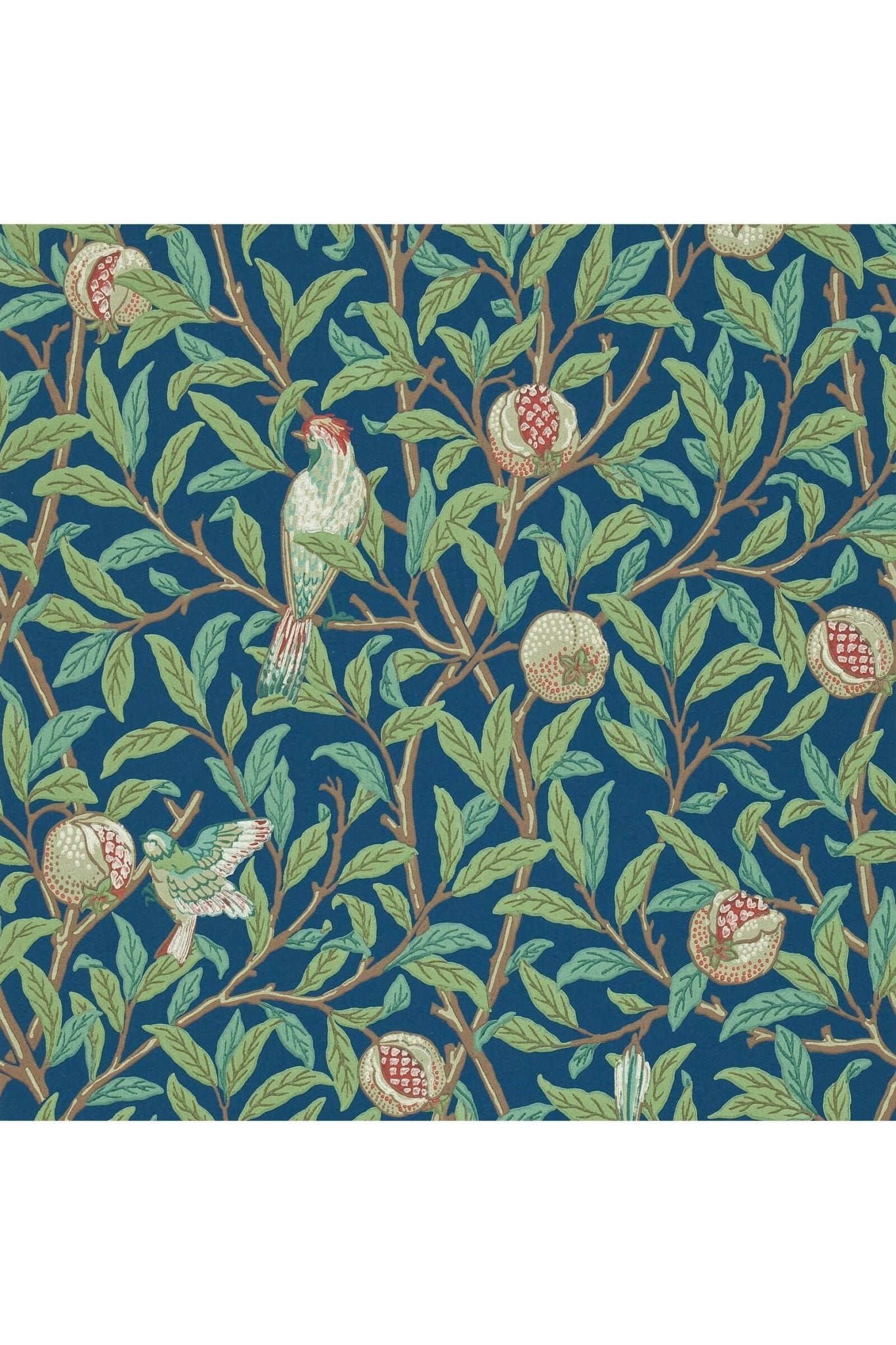 Bird & Pomegranate Wallpaper - Blue/Sage van Morris & Co | Kids Conceptstore Le Fanfare