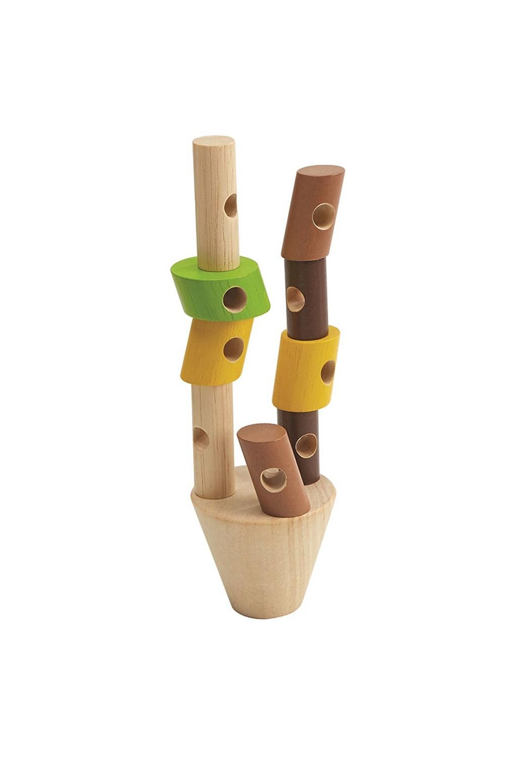 Blokken aan houten pen rijgen van Plan Toys | Kids Conceptstore Le Fanfare