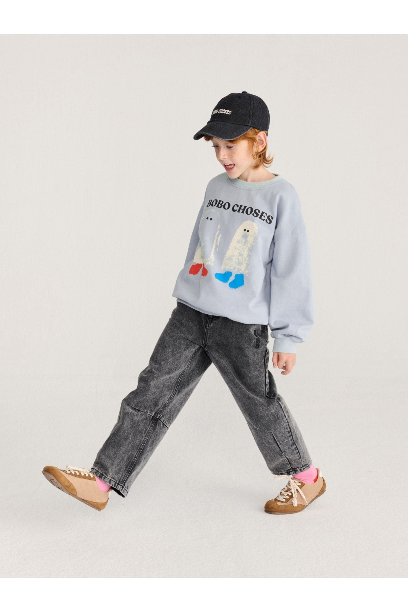 Booty Ghosts sweatshirt - Light Blue van Bobo Choses | Kids Conceptstore Le Fanfare