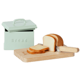 Bread Box W. Utensils van Maileg | Kids Conceptstore Le Fanfare