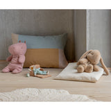 Bunny plush, Medium - Cream peach van Maileg | Kids Conceptstore Le Fanfare