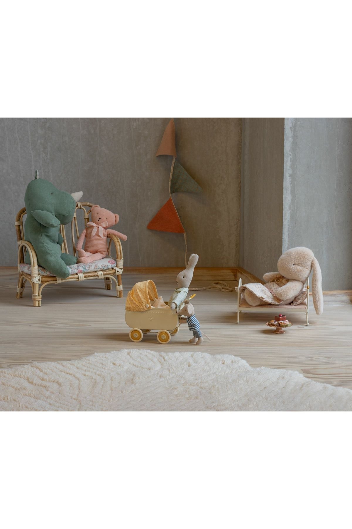 Bunny plush, Small - Latte van Maileg | Kids Conceptstore Le Fanfare