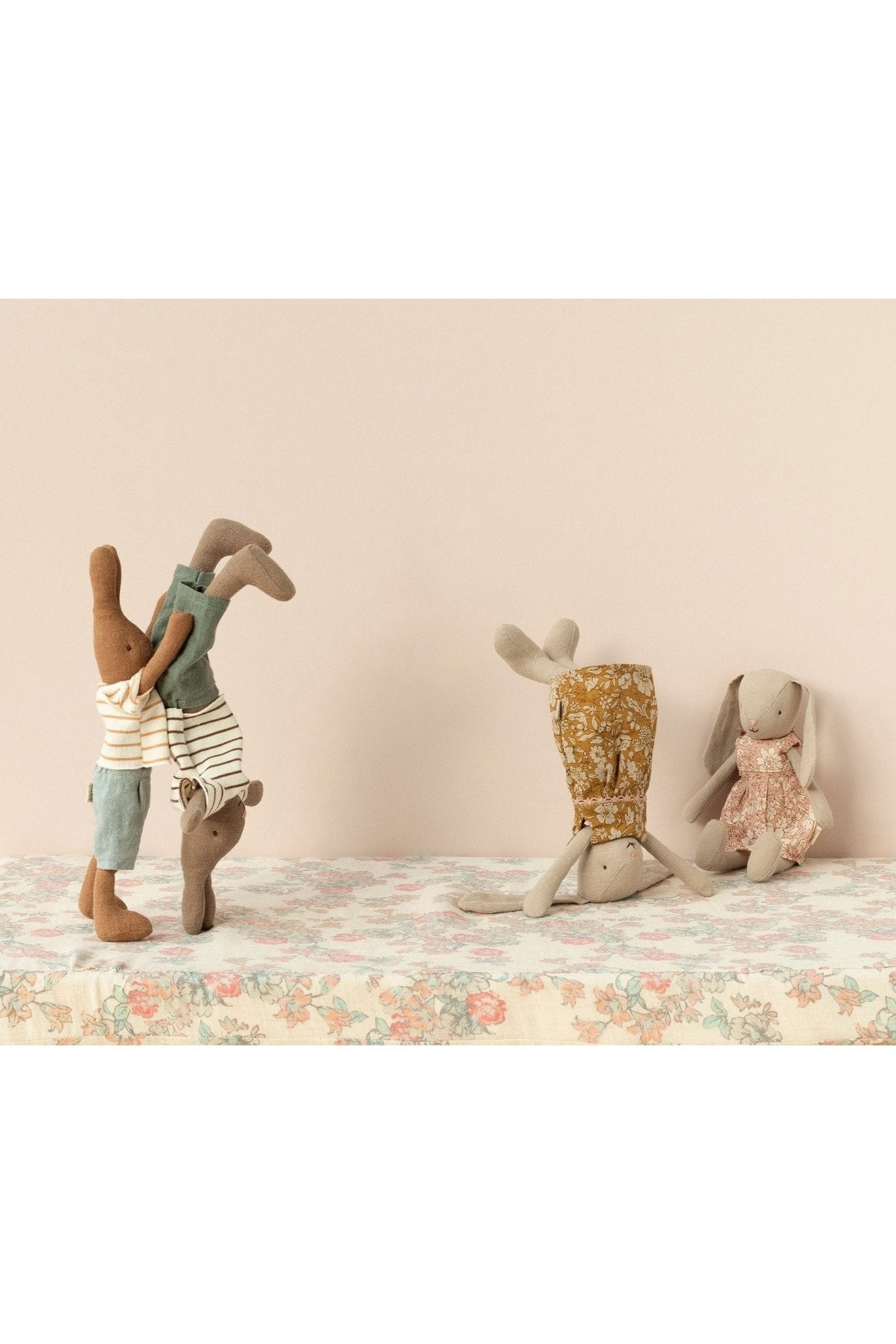 Bunny Size 2, Classic - Flower Dress van Maileg | Kids Conceptstore Le Fanfare