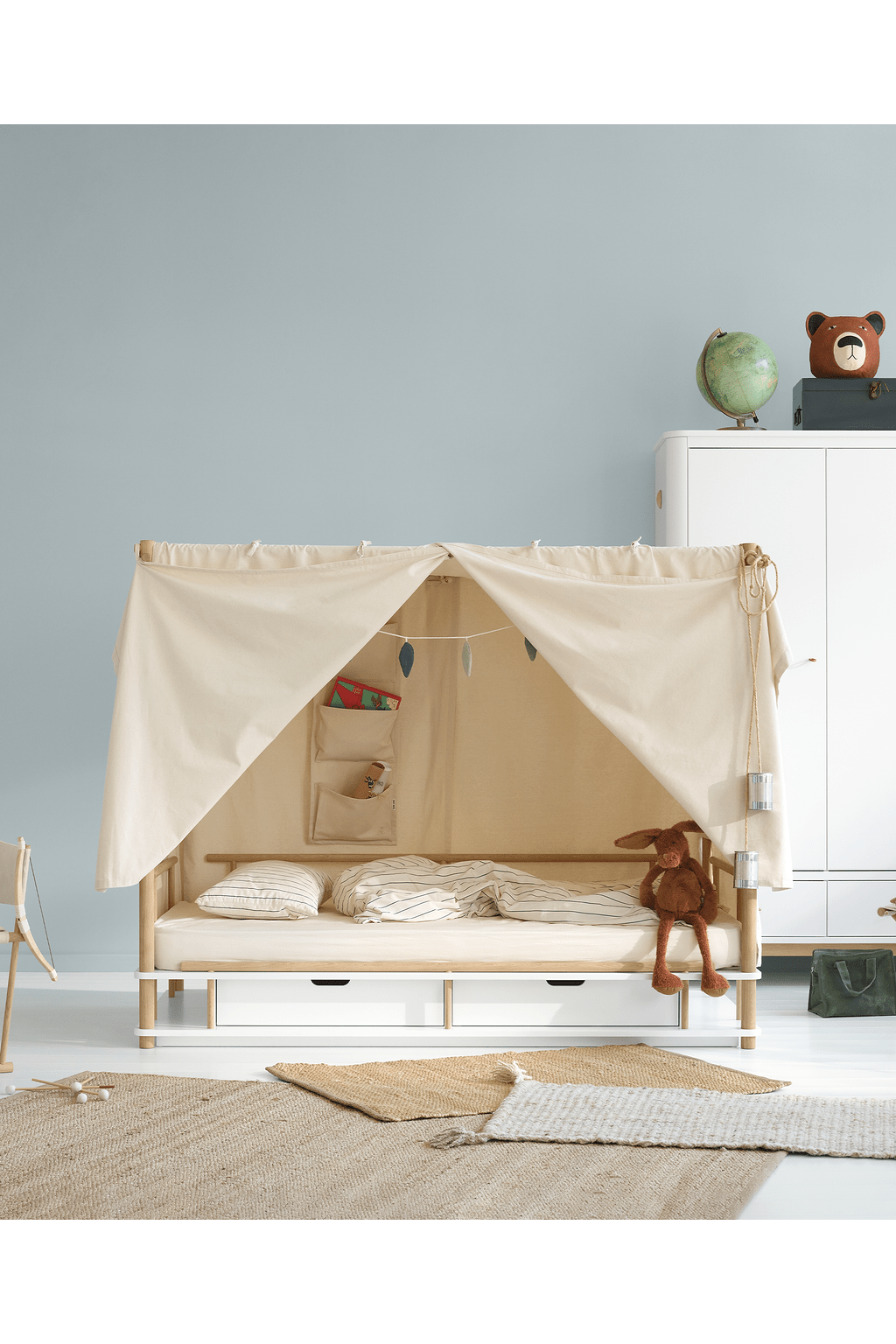 Camp junior chair, oak/undyed van Oliver Furniture | Kids Conceptstore Le Fanfare