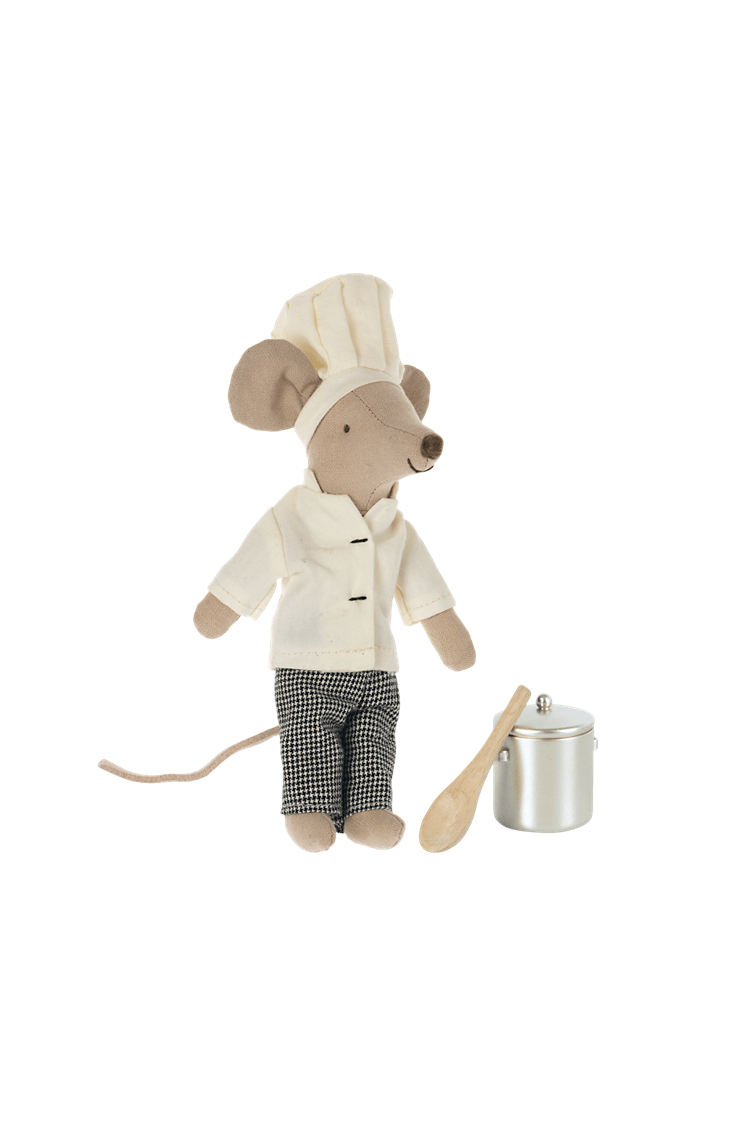 Chef Mouse W. Soup Pot And Spoon van Maileg | Kids Conceptstore Le Fanfare