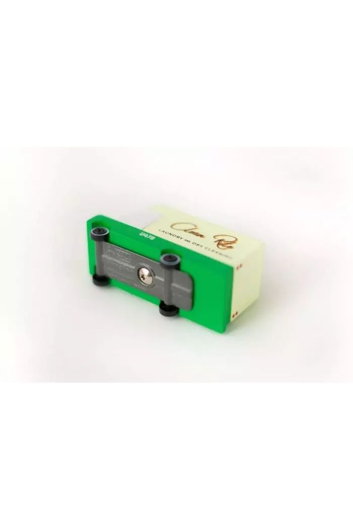 CLT Candycar - Laundry Van van Candylab Toys | Kids Conceptstore Le Fanfare