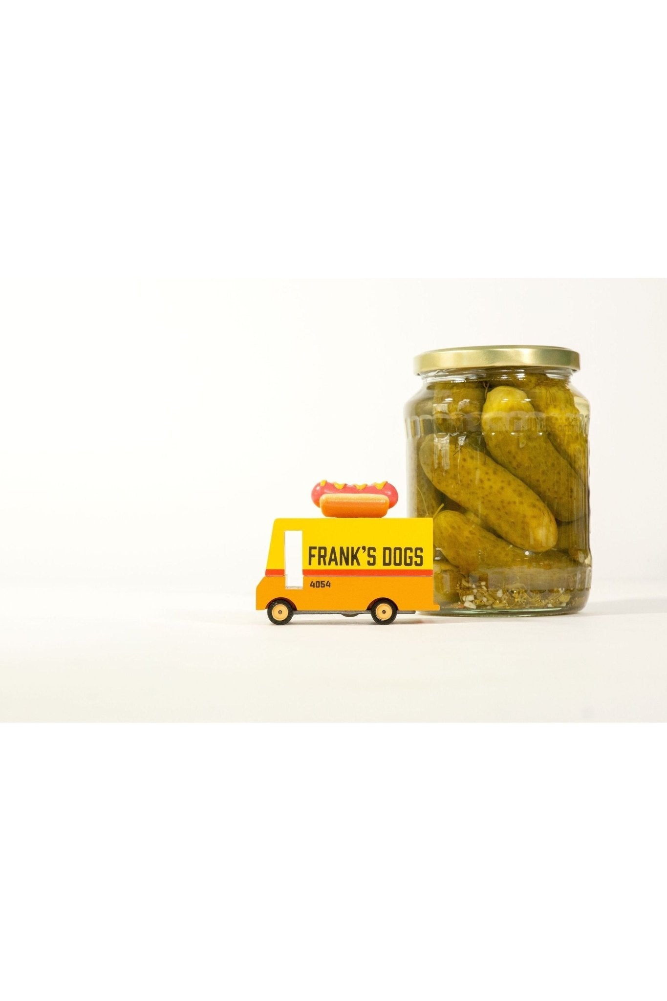 CLT Candyvan - Hot Dog Van van Candylab Toys | Kids Conceptstore Le Fanfare