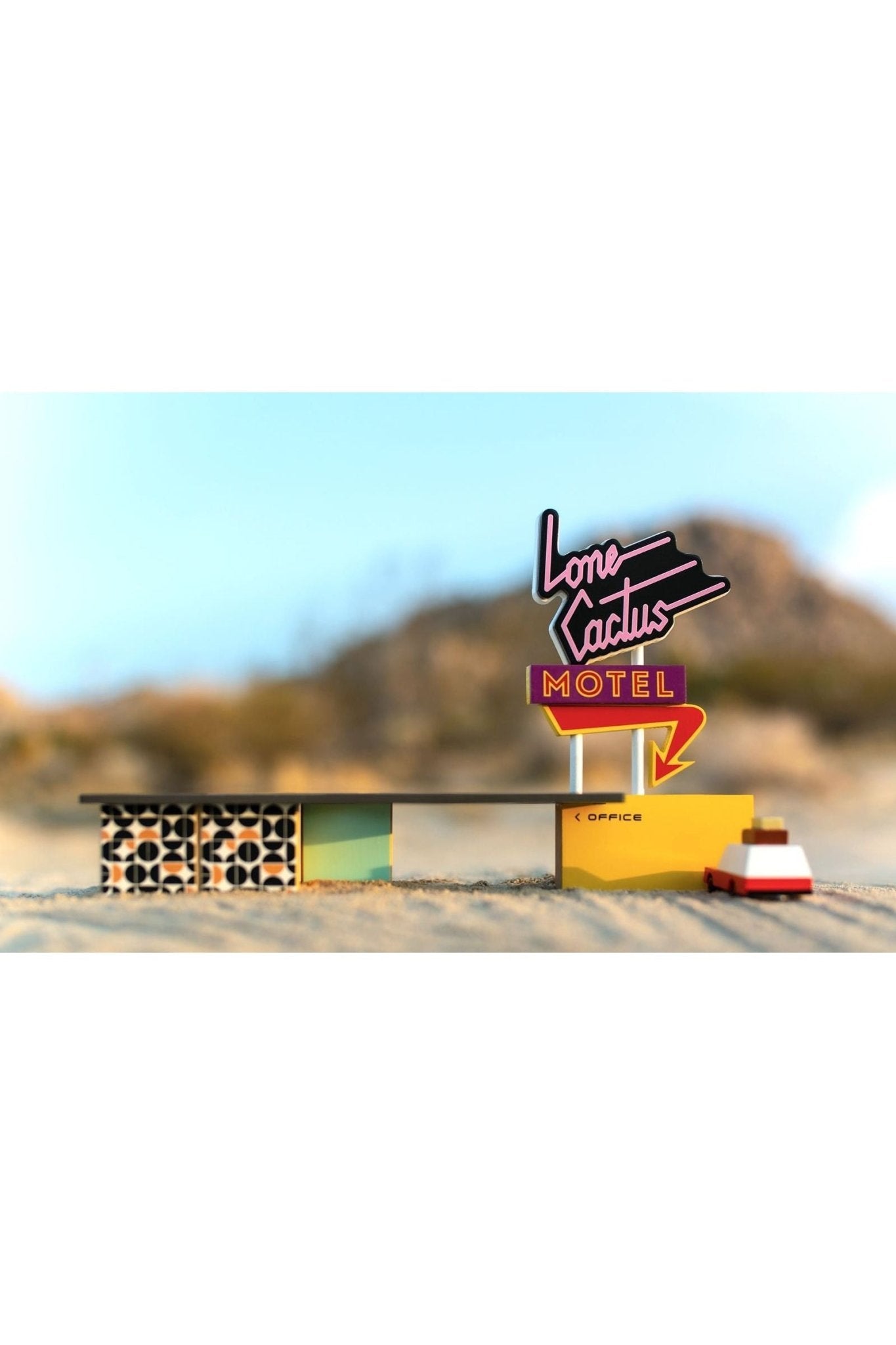 CLT STAC Lone Cactus Motel van Candylab Toys | Kids Conceptstore Le Fanfare